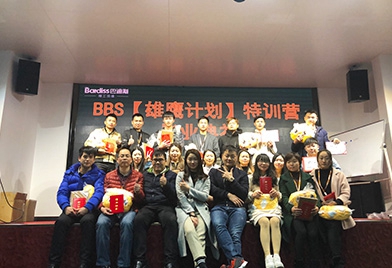 個性化的新時代,消費者對于一件產品的要求已經不僅僅停留于品牌之