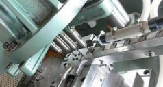 電動(dòng)攻牙機(jī)、氣動(dòng)攻牙機(jī)對(duì)難切削材料的攻牙的特點(diǎn)