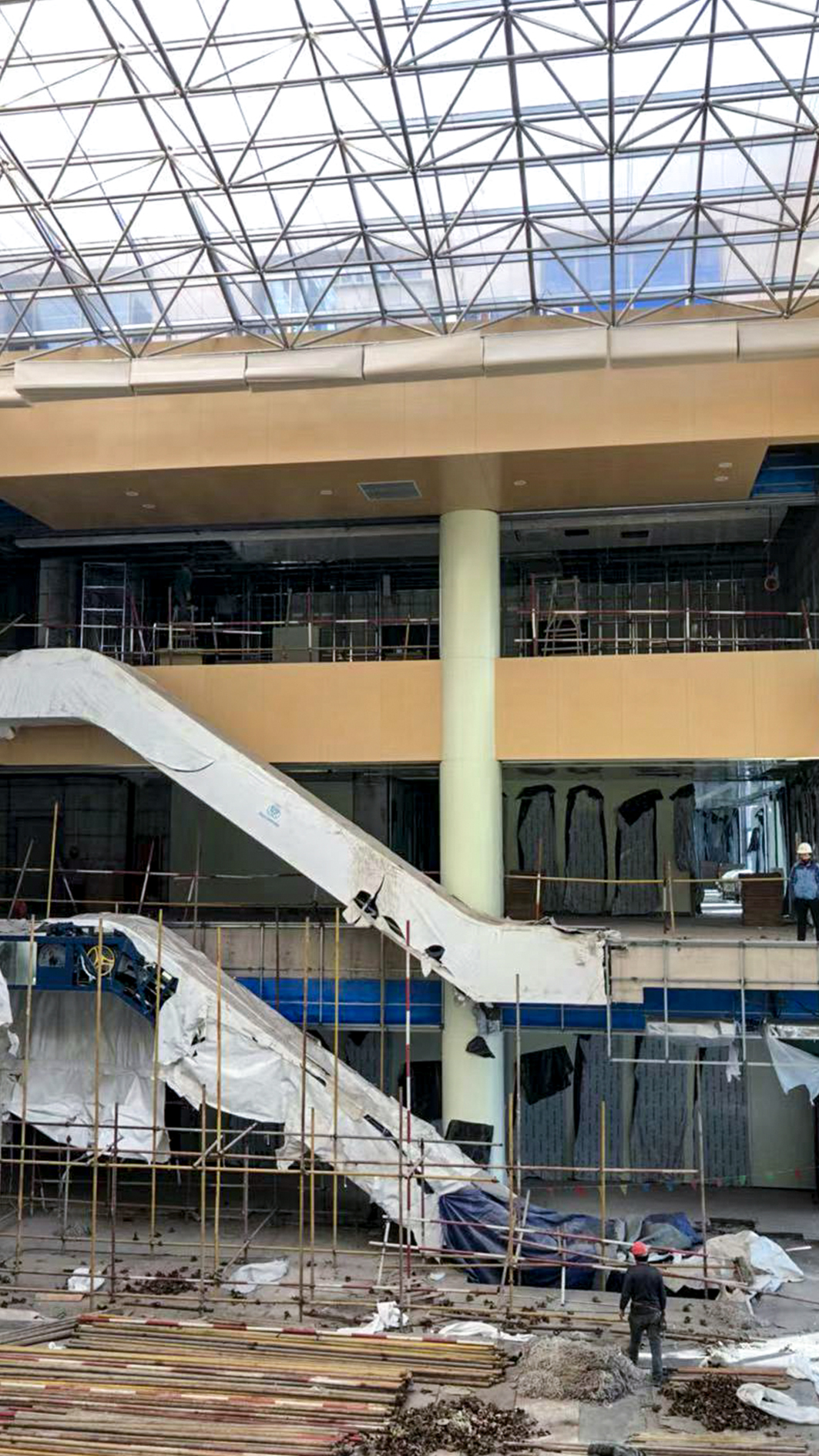 山東諸城人民醫(yī)院設(shè)計(jì)案例、裝修效果圖