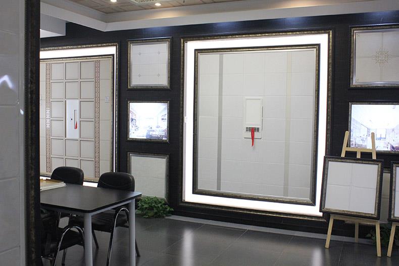 1560571686684828.jpg 李3.jpg